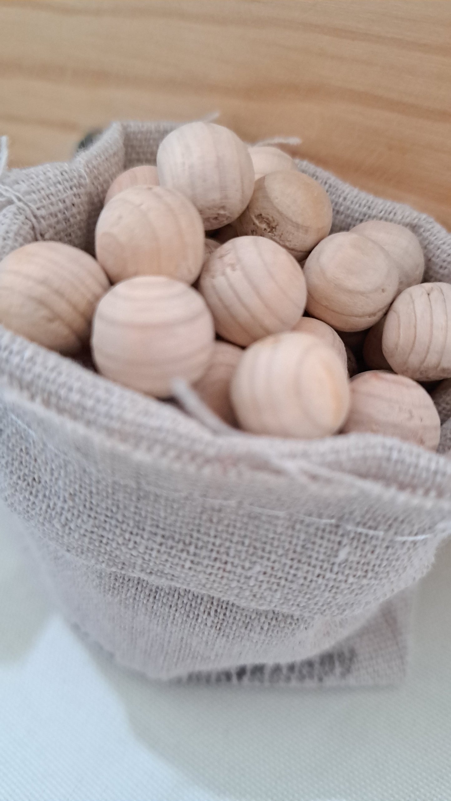 Hinoki wood ball 檜木珠